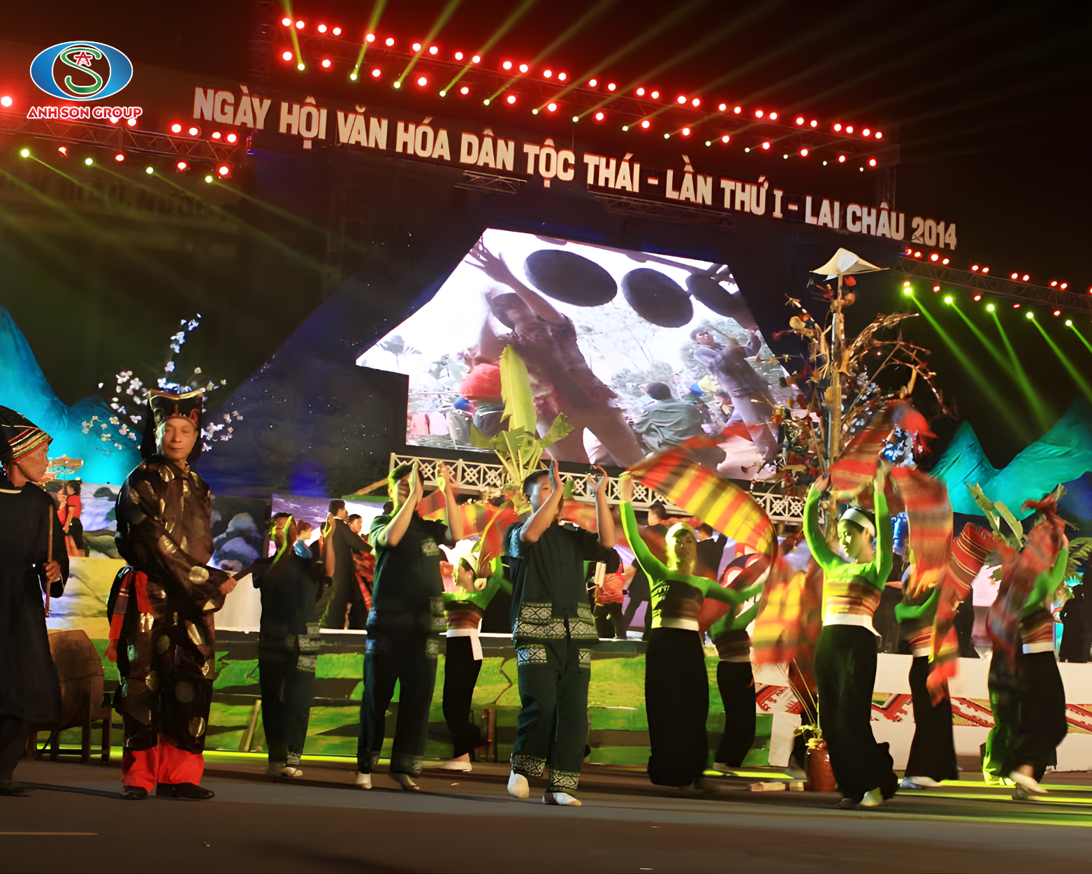 Ngày hội Văn hóa dân tộc Thái lần thứ I Lai Châu