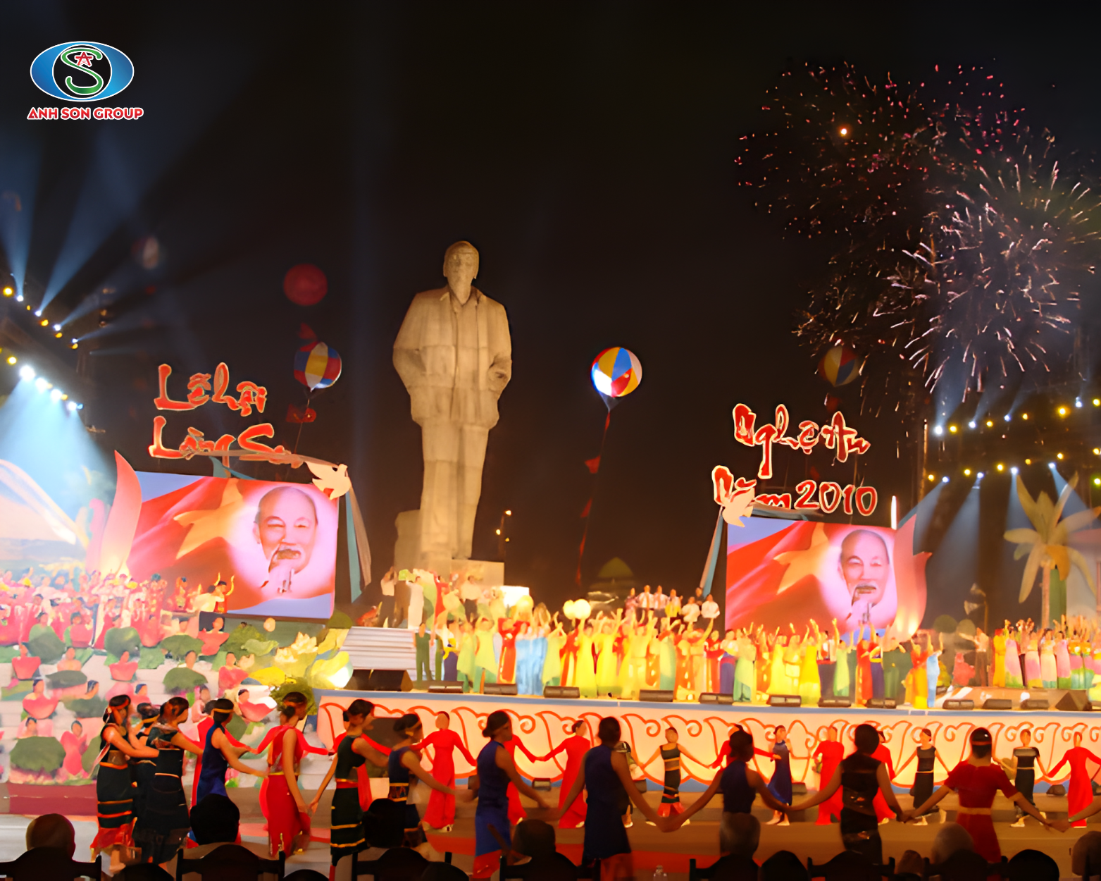 Long trọng tổ chức lễ hội Làng Sen toàn quốc năm 2010